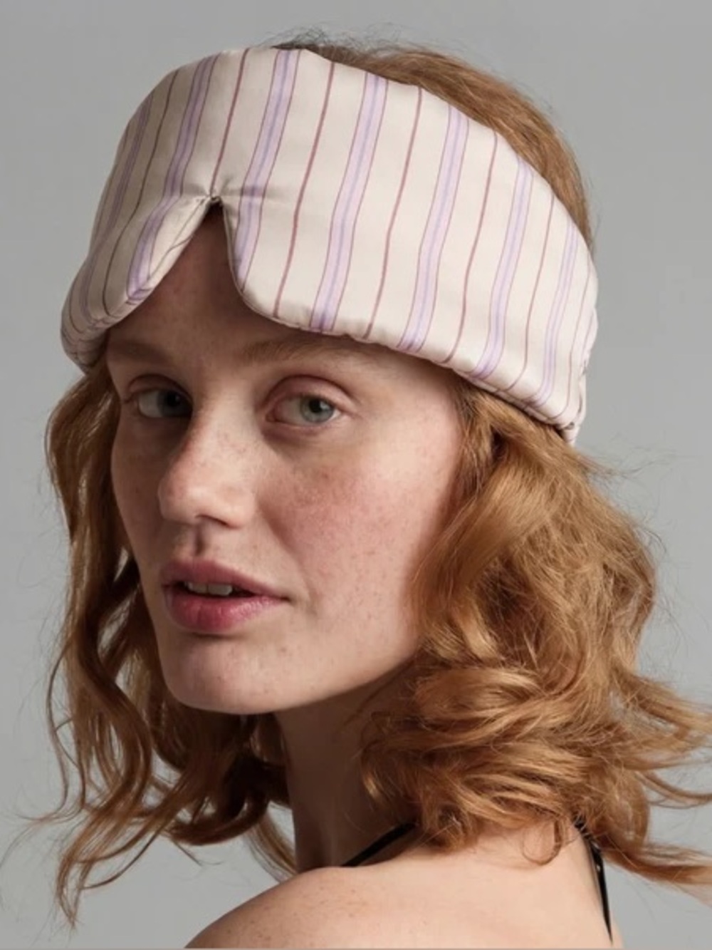 LUNYA Washable Silk Sleep Mask in Wisteria Stripe Stiped White Purple Sleeping